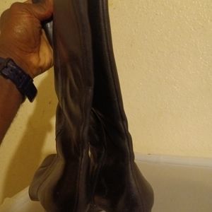 Women's Knees High Sz 8 Boots